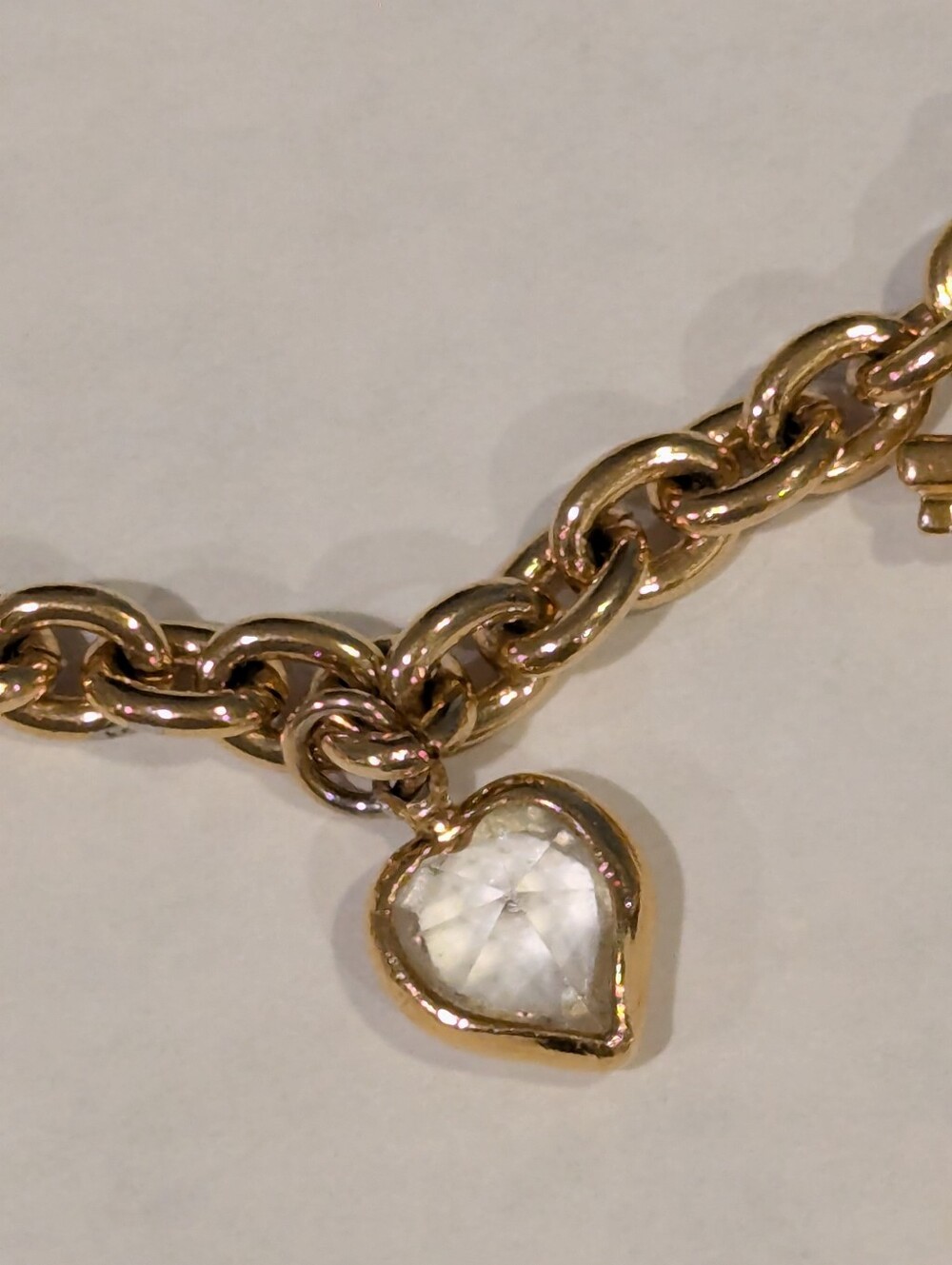 Vintage Heavy Six Hearts Charm Bracelet / Gold Tone ❤️ - Picture 6 of 8